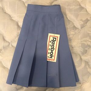 Vintage Reebok tennis skirt.
